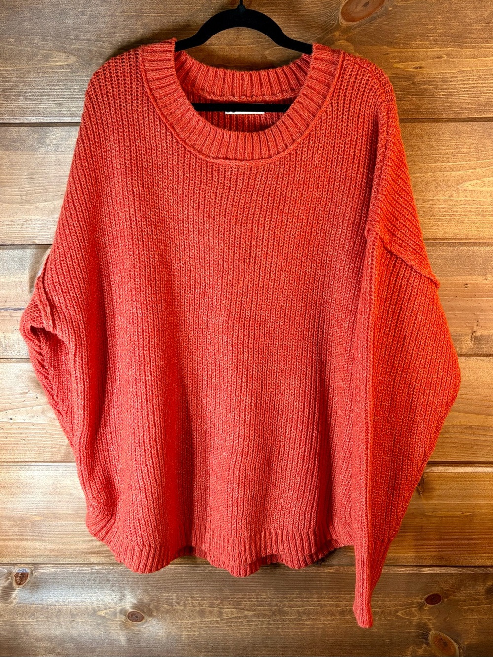 SO Coral-Orange Ribbed Crewneck Sweater Size 1X 🍊💕